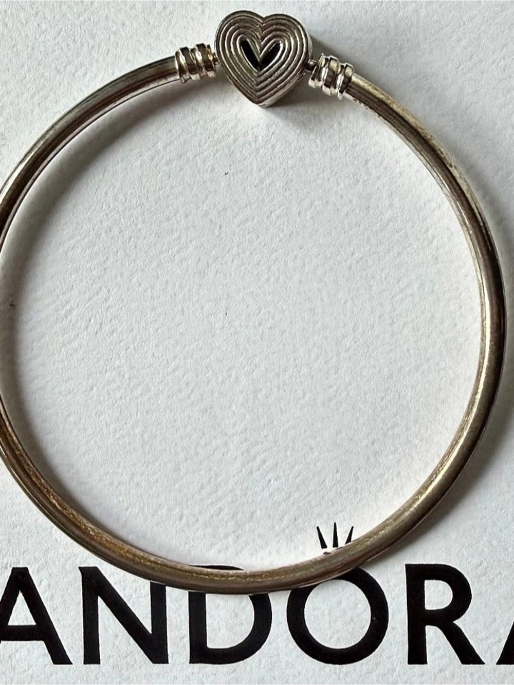 Pandora Radiating Heart Clasp Bangle Sterling